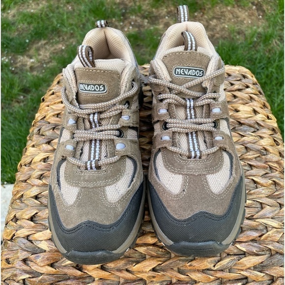 Nevado Brown Suede Leather Boomerang 2 Boom 2 Hiking Boots. Women’s size 7.5 - Picture 4 of 9